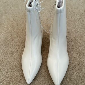 Elegant White Ankle Boots
